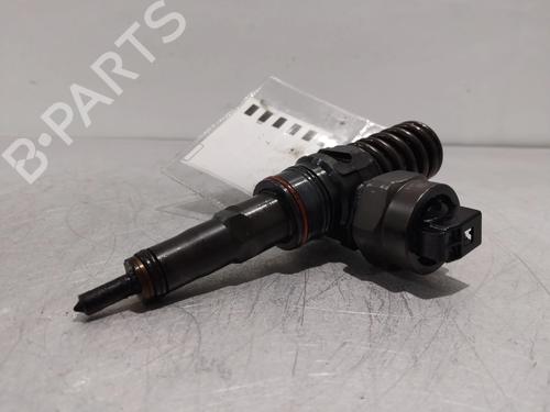 Inyector VW POLO (6N2) 1.4 TDI (75 hp) 32421641