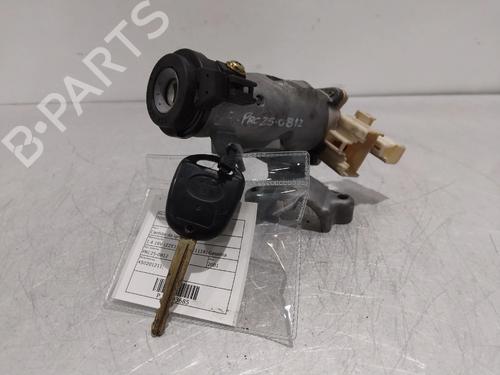 Zündschloss für TOYOTA COROLLA (_E11_) 1.4 16V (ZZE111_, ZZE111R) (97 hp) 32421608