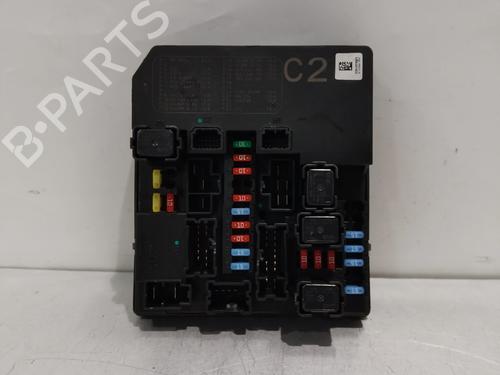 Used Fuse box NISSAN JUKE (F15) 1.5 dCi (110 hp) 32415136