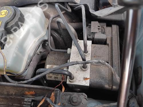 Pompe ABS BMW 1 (E87) 116 d (116 hp) 32394626