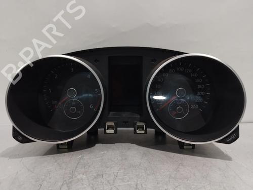 Used Instrument cluster Instrument cluster VW GOLF VI (5K1) 1.6 TDI (90 hp) 32759018 32759018