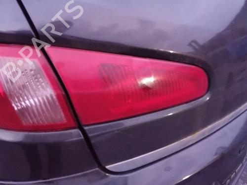 Used Left tailgate light ALFA ROMEO 147 (937_) 1.6 16V T.SPARK (937.AXA1A, 937.AXB1A, 937.BXB1A) (120 hp) 32397917