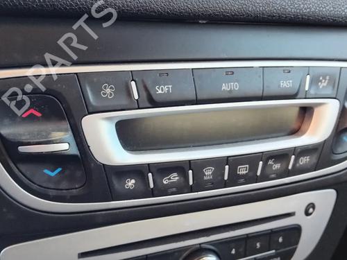 Used Climate control RENAULT MEGANE III Grandtour (KZ0/1) 1.5 dCi (KZ09, KZ0D, KZ1G, KZ29, KZ14, KZ1W, KZ10, KZ1F,... (110 hp) 32397925