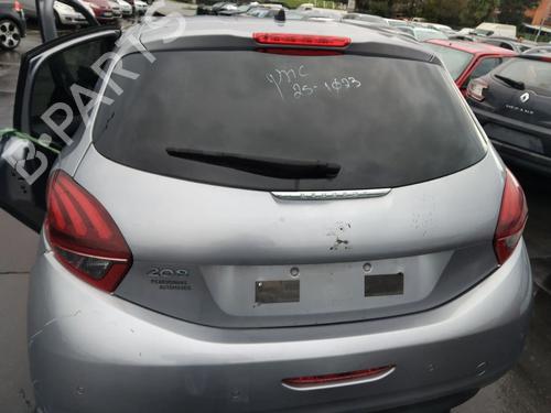 Used Tailgate Tailgate PEUGEOT 208 I (CA_, CC_) 1.2 PureTech 82 (82 hp) 32403729 32403729