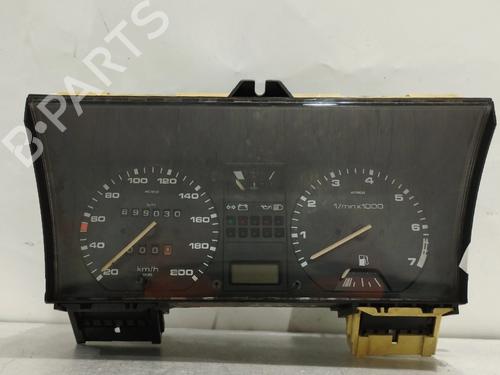 Used Instrument cluster VW GOLF II (19E, 1G1) 1.3 Cat (55 hp) 32421663