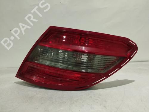Used Right taillight Right taillight MERCEDES-BENZ C-CLASS (W204) C 180 Kompressor (204.044, 204.045) (156 hp) 31629156 31629156