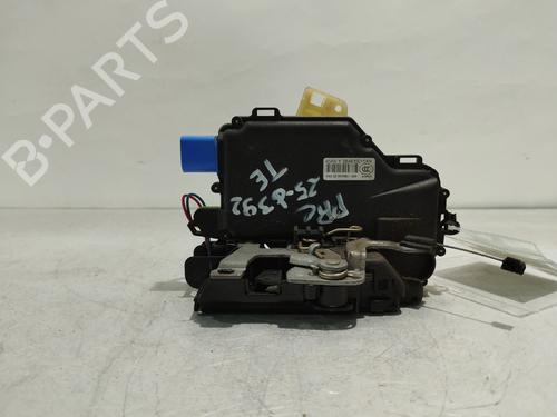 Serrure arrière gauche VW POLO IV (9N_, 9A_) 1.2 12V (64 hp) 32425779