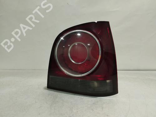 Feu arrière droit VW POLO IV (9N_, 9A_) 1.2 12V (64 hp) 32425777