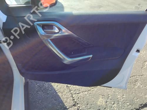 Seats set PEUGEOT 2008 I (CU_) 1.6 BlueHDi 100 | BP32429686C78