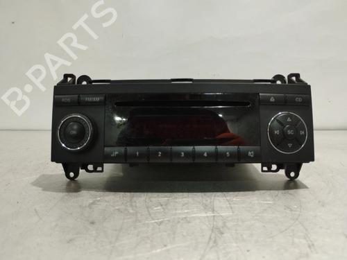 Used Radio Radio MERCEDES-BENZ A-CLASS (W169) A 150 (169.031, 169.331) (95 hp) 32759061 32759061