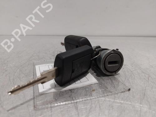 Used Ignition barrel OPEL CORSA C (X01) 1.2 (F08, F68) (75 hp) 32519158