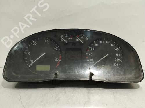 Used Instrument cluster VW PASSAT B5 (3B2) 1.9 TDI (110 hp) 32681585