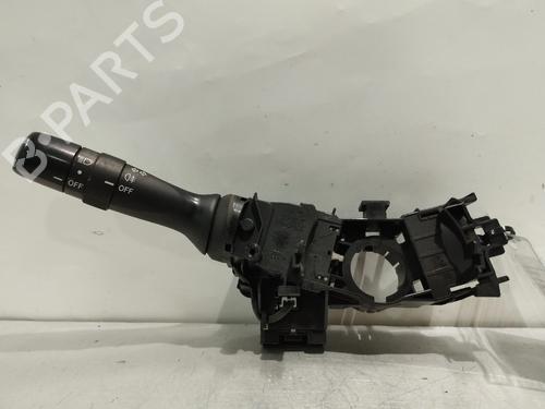 Altro TOYOTA YARIS (_P9_) 1.4 D-4D (NLP90_, NLP90R) (90 hp) 32672656