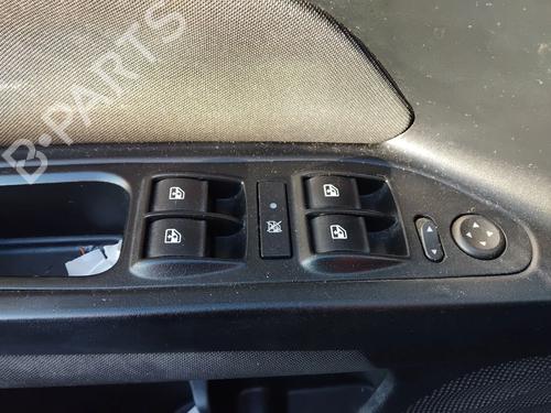 Used Left front window switch Left front window switch FIAT TIPO Estate (356_, 357_) 1.3 D (356WXH1A) (95 hp) 32657015 32657015