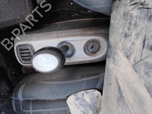 gear-lever-smart-fortwo-coupe-451-2007-32672663 main image