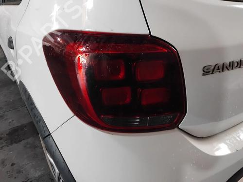 Feu arrière gauche DACIA SANDERO II TCe 90 (B8M1, B8MA, B8AC) (90 hp) 32685229