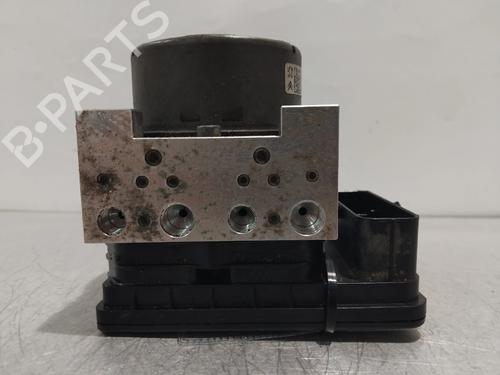 Used ABS pump PEUGEOT 2008 I (CU_) 1.6 BlueHDi 100 (100 hp) 32698821