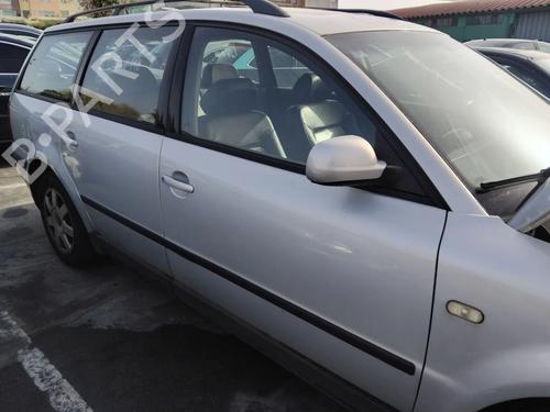 right-front-door-vw-passat-b5-variant-3b5-1997-1998-1999-2000-2001-32701662 main image