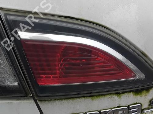 Farolim esquerdo da mala MAZDA 3 Saloon (BL) 1.6 MZR CD (BL12) (109 hp) 32726419