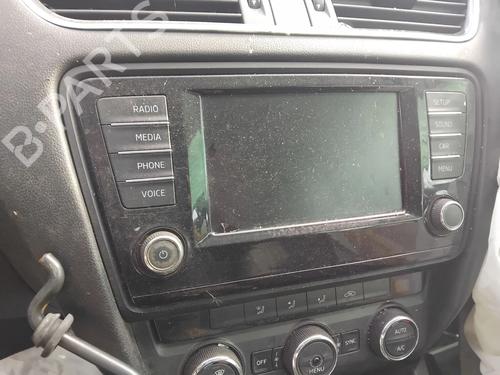 Used Display monitor Display monitor SKODA OCTAVIA III (5E3, NL3, NR3) 1.6 TDI (110 hp) 32754106 32754106
