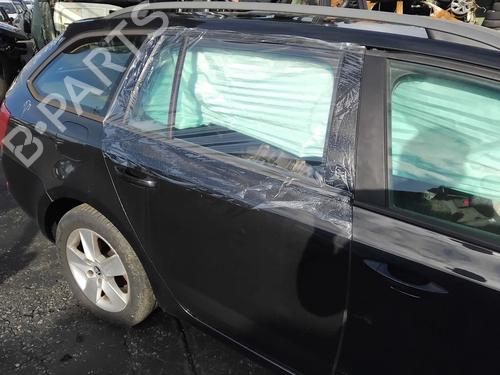 Used Right rear door Right rear door SKODA OCTAVIA III (5E3, NL3, NR3) 1.6 TDI (110 hp) 32754112 32754112