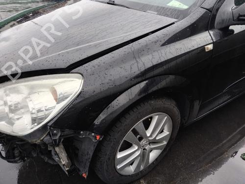 Used Left front fenders OPEL ASTRA H GTC (A04) 1.3 CDTI (L08) (90 hp) 32845958