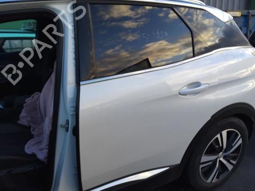 Used Left rear door PEUGEOT 3008 II SUV (MC_, MR_, MJ_, M4_) 1.2 THP/ PureTech 130 (MRHNSM, MRHNSU, MRHNSJ, MRHNYW,... (131 hp) 32845974