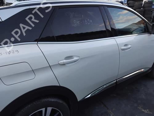 Dør højre bagtil PEUGEOT 3008 II SUV (MC_, MR_, MJ_, M4_) 1.2 THP/ PureTech 130 (MRHNSM, MRHNSU, MRHNSJ, MRHNYW,... (131 hp) 32845975