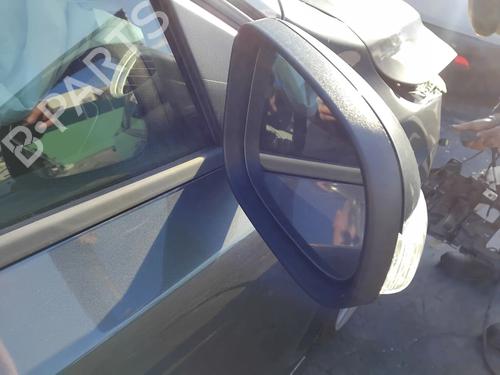 Retrovisor direito VOLVO V40 Hatchback (525) D2 (114 hp) 32846781