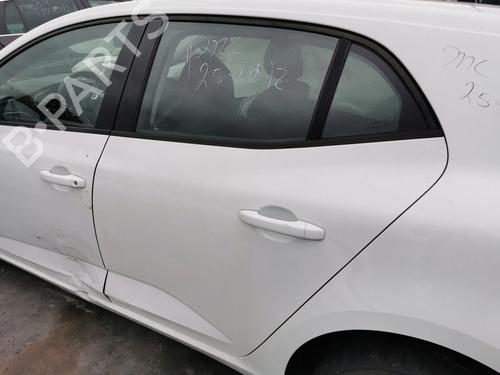 left-rear-door-renault-megane-iv-hatchback-b9amn_-2015-32846856 main image