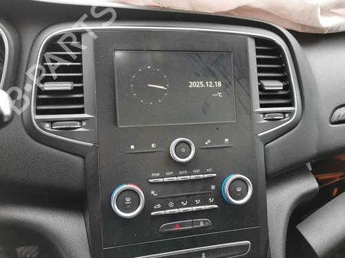 Display RENAULT MEGANE IV Hatchback (B9A/M/N_) 1.5 dCi 90 (B9A1) (90 hp) 32846865