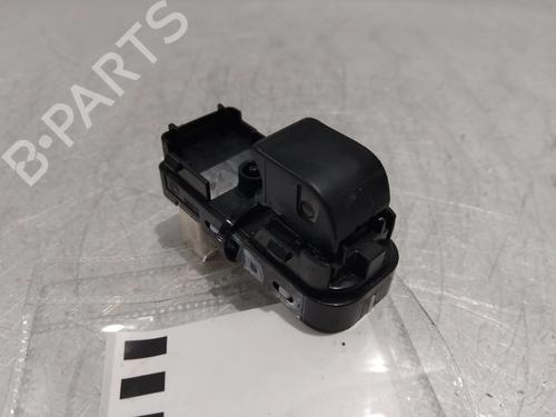 Used Right front window switch MAZDA CX-3 (DK) 1.8 SKYACTIV-D (DK4WS) (116 hp) 32868998