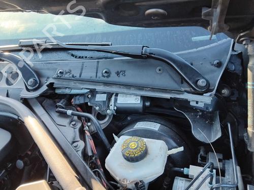 front-wiper-motor-bmw-1-f20-2011-2012-2013-2014-2015-2016-2017-2018-2019-32862037 main image