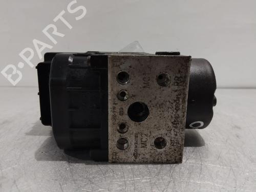 Używane Pompa ABS TOYOTA YARIS (_P1_) 1.0 (SCP10_, SCP10R) (65 hp) 32869023