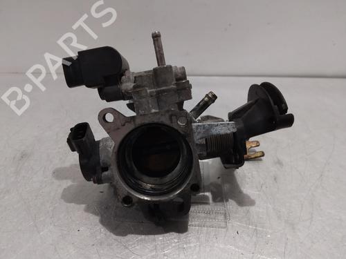 Used Throttle body Throttle body TOYOTA YARIS (_P1_) 1.0 (SCP10_, SCP10R) (68 hp) 33747784 33747784