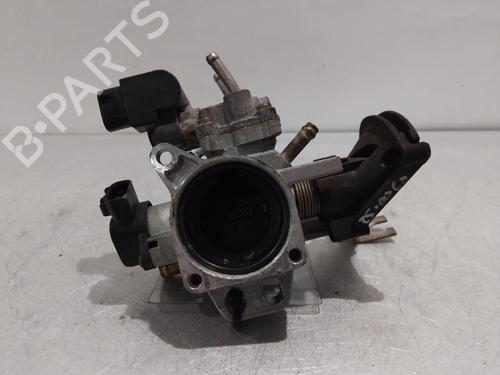 Used Throttle body Throttle body TOYOTA YARIS (_P1_) 1.0 (SCP10_, SCP10R) (65 hp) 33747788 33747788