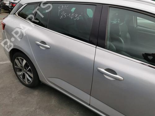 right-rear-door-renault-megane-iv-grandtour-k9amn_-2016-32869074 main image