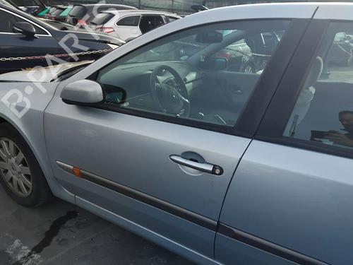 Dør venstre fortil RENAULT LAGUNA II (BG0/1_) 1.9 dCi (BG08, BG0G) (120 hp) 32992889