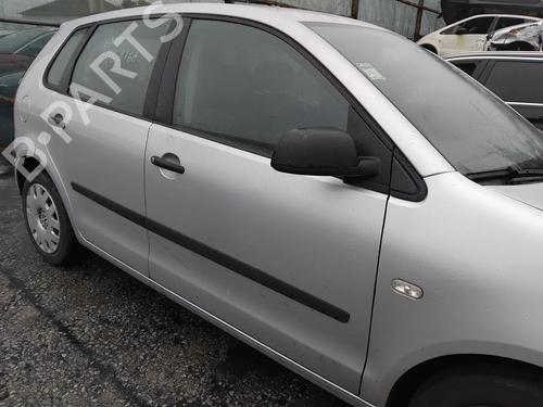 Used Right front door VW POLO IV (9N_, 9A_) 1.2 12V (64 hp) 33001342