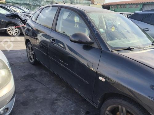 Used Right front door SEAT IBIZA III (6L1) 1.2 12V (70 hp) 33001356