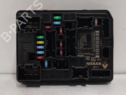 Used Fuse box RENAULT ESPACE VI (RHN) E-TECH 200 Hybrid (199 hp) 33050608