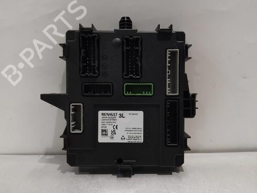 Used Fuse box RENAULT ESPACE VI (RHN) E-TECH 200 Hybrid (199 hp) 33050609