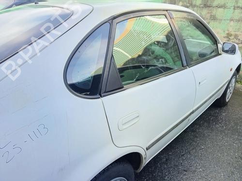 Porte arrière droite TOYOTA COROLLA (_E11_) 1.4 (EE111_, EE111R) (86 hp) 33004514