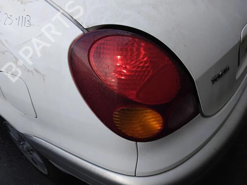 Feu arrière gauche TOYOTA COROLLA (_E11_) 1.4 (EE111_, EE111R) (86 hp) 33004518