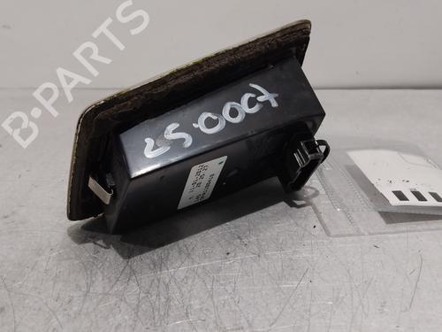 Right rear indicator AUDI A1 (8X1, 8XK) 1.6 TDI | BP33164677C39 - Image 2