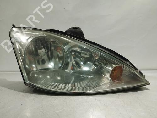Scheinwerfer rechts für FORD FOCUS I Turnier (DNW) 1.8 Turbo DI / TDDi (90 hp) 33174103