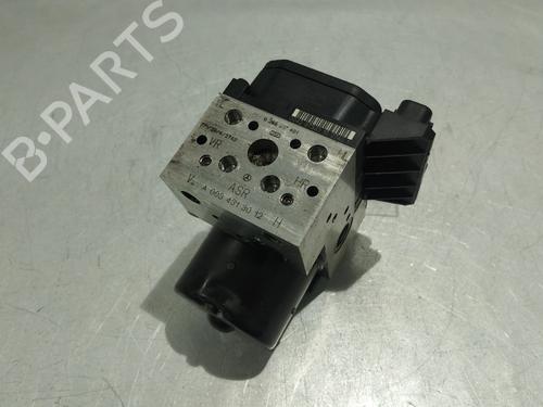 Used ABS pump ABS pump MERCEDES-BENZ C-CLASS (W202) C 250 Turbo-D (202.128) (150 hp) 30278277 30278277