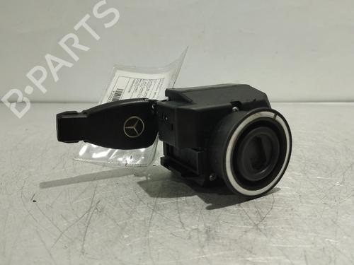 Used Ignition barrel MERCEDES-BENZ C-CLASS (W202) C 250 Turbo-D (202.128) (150 hp) 33174111