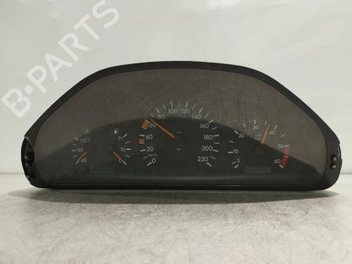 Used Instrument cluster Instrument cluster MERCEDES-BENZ C-CLASS (W202) C 250 Turbo-D (202.128) (150 hp) 33294509 33294509