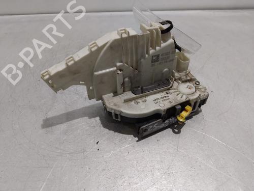 Used Front left lock FIAT 500X (334_) 1.6 D Multijet (334AXA1B, 334AXA11) (120 hp) 33210008